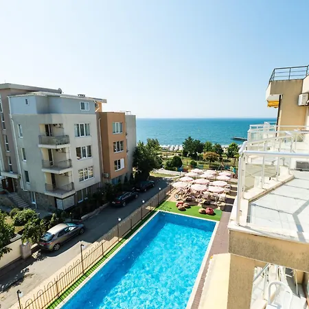 Dolphin Beach-делфин бийч * Ravda